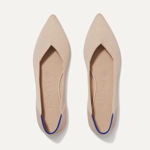 NEW IN BOX Rothys Point 8.5 Ecru